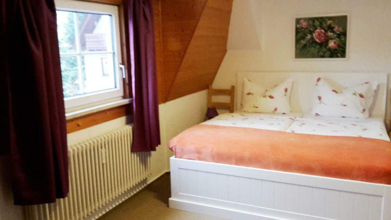 Villa Goldbrunnen Ferienwohnung 3 Bad Elster Bagian luar foto